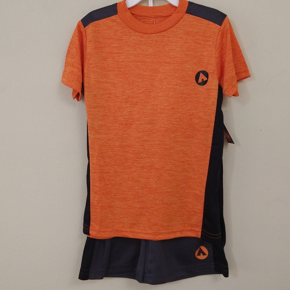 NWT Airwalk Short Set
